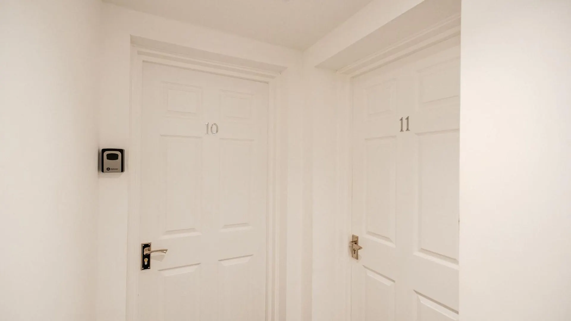 Legion House Apt Twelve Middlesbrough TEESSIDE 0*,  イギリス